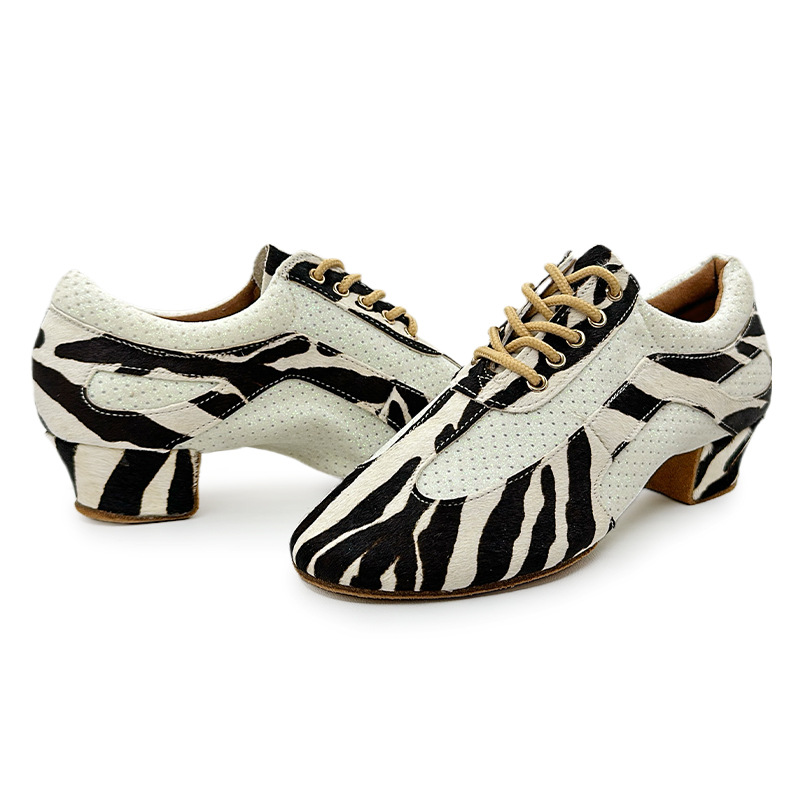 Nuove scarpe latine Moda donna - Zebra Tablet Accessories recensione e prezzo